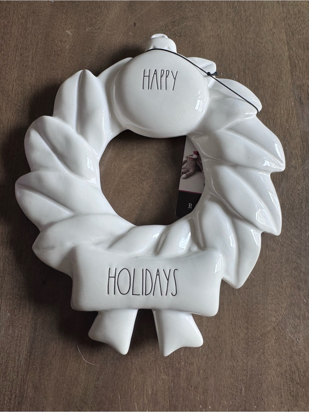 Rae Dunn Wreath Happy Holidays White Ceramic Christmas Home Cottage Decor 11"